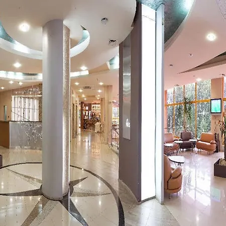 Hotell Atlas 4*