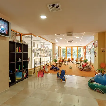 Hotell Atlas 4*