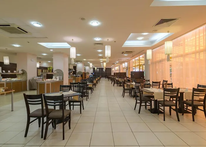 Atlas Szálloda Aranyhomok